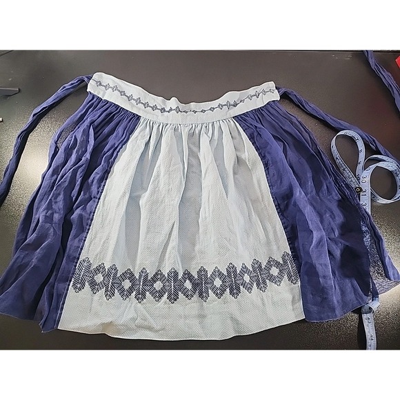 Vintage Embroidered BlueHostess Half Apron Shabby Cottage Retro MCM Handmade - Picture 3 of 6